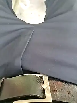 Snapshot of nidansohib1230 chatting on January 4, 10:16 am nidansohib1230 online show from January 4, 10:16 am