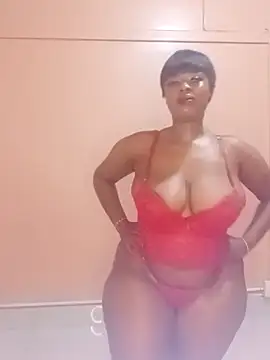 Luciouslips00 online show from June 1, 1:35 pm