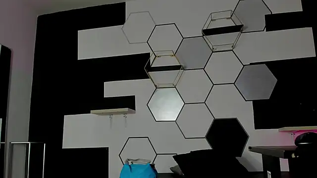 haileycat online show from January 23, 1:19 am