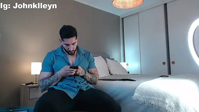 jonhklleyn online show from April 22, 6:53 pm