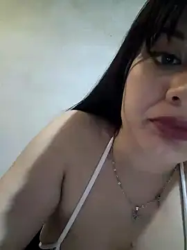 Snapshot of Foxy_Evii chatting on December 4, 12:41 am Foxy Evii online show from December 4, 12:41 am