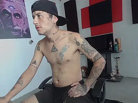 patrik tattoo  online show from April 29, 4:33 pm