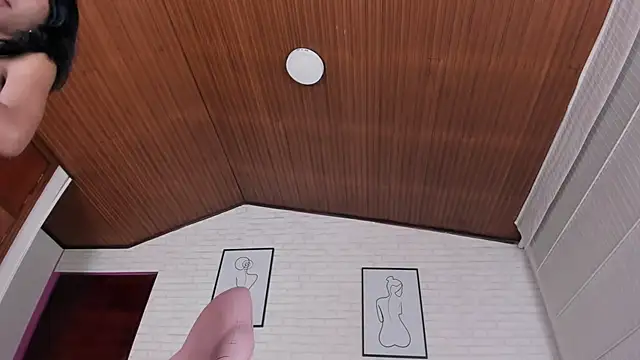 Snapshot of Kitty_Pam chatting on January 2, 10:44 pm Kitty Pam online show from January 2, 10:44 pm