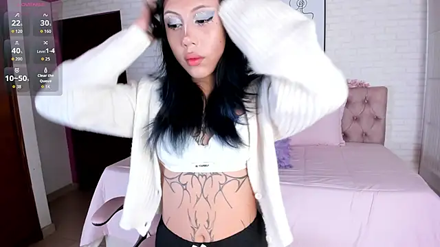 Snapshot of Kitty_Pam chatting on October 1, 7:53 pm Kitty Pam online show from October 1, 7:53 pm