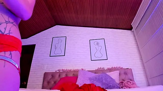 Snapshot of Kitty_Pam chatting on October 4, 9:18 am Kitty Pam online show from October 4, 9:18 am