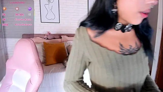 Snapshot of Kitty_Pam chatting on November 6, 7:48 pm Kitty Pam online show from November 6, 7:48 pm