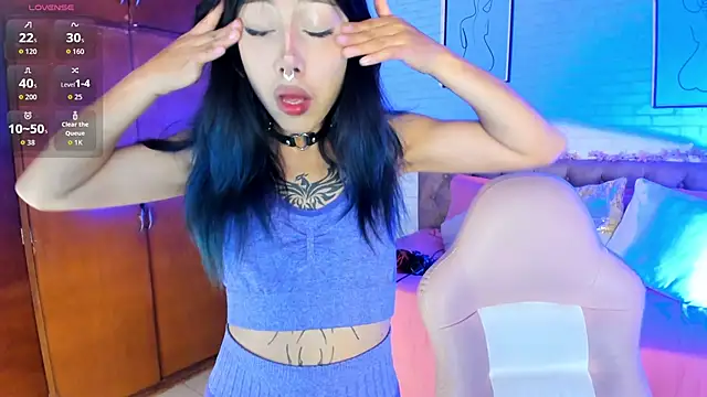 Snapshot of Kitty_Pam chatting on November 17, 8:47 pm Kitty Pam online show from November 17, 8:47 pm