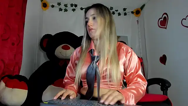 Keyth clement online show from March 3, 5:50 pm