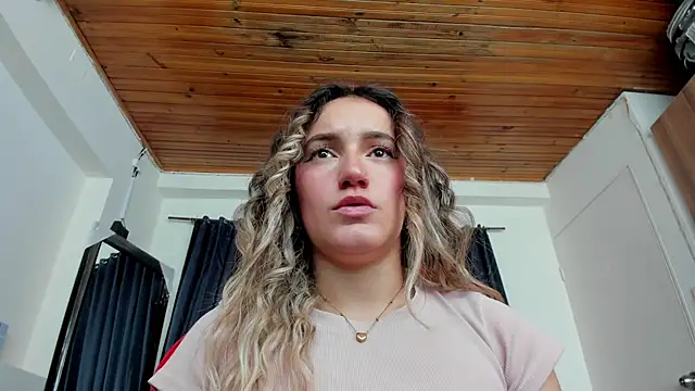 Keyth clement online show from April 8, 7:36 pm