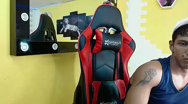 mau elixxx online show from January 21, 2:33 am