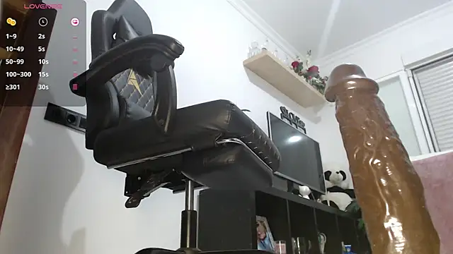 Snapshot of Genesisgems11_ chatting on September 10, 2:22 am Genesisgems11  online show from September 10, 2:22 am