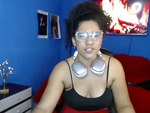 Snapshot of bellacrespalatina chatting on October 23, 3:06 am bellacrespalatina online show from October 23, 3:06 am