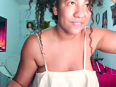 Snapshot of bellacrespalatina chatting on May 2, 9:31 pm bellacrespalatina online show from May 2, 9:31 pm