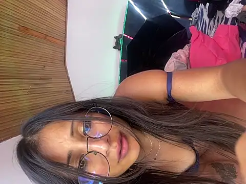 Jade Zephyra online show from February 17, 11:53 pm