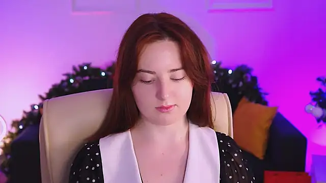 AnnTerry  online show from January 18, 10:39 am