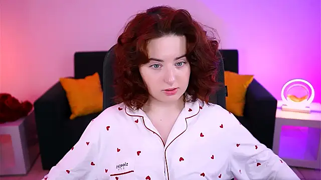 AnnTerry  online show from February 14, 8:21 am