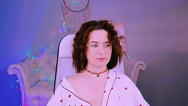 AnnTerry  online show from February 25, 12:34 pm