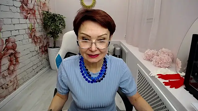 Cutie Asya online show from February 3, 11:20 am