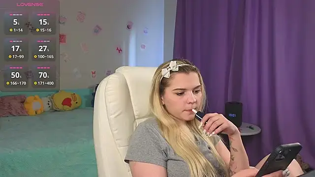 Kate Legend online show from April 21, 3:02 am