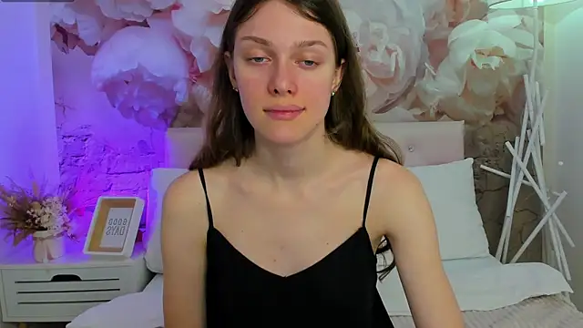 JaneBrowni online show from March 15, 1:18 pm