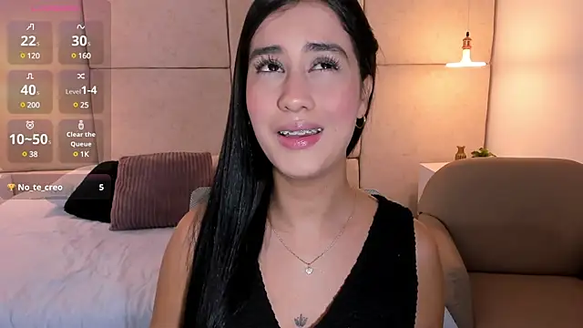 Amiirra  online show from February 18, 9:09 pm