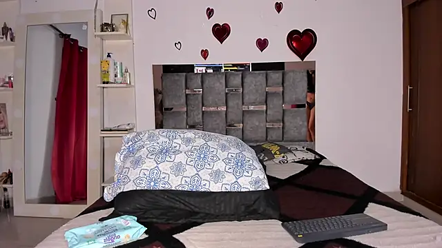 Snapshot of Carol_M8 chatting on March 1, 4:15 am Carol M8 online show from March 1, 4:15 am