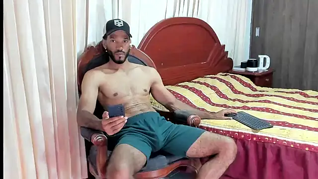 KarlMarley1 online show from February 21, 7:53 am