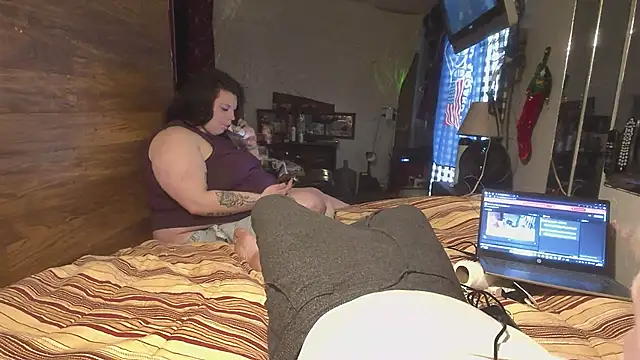 Snapshot of Daddyking6989 chatting on December 29, 8:26 pm Daddyking6989 online show from December 29, 8:26 pm