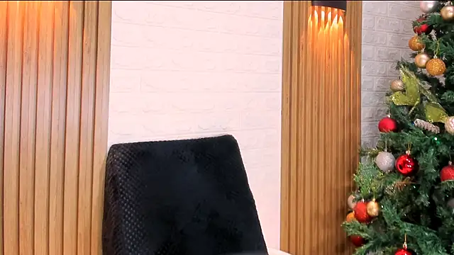 Annyy Ricee28 online show from January 3, 4:16 pm