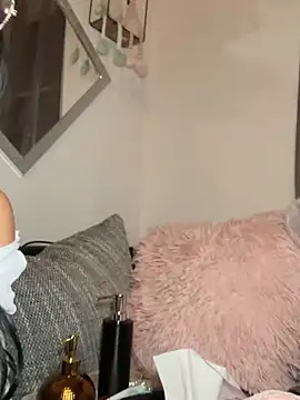 mrs skinny goddess online show from January 27, 9:33 pm