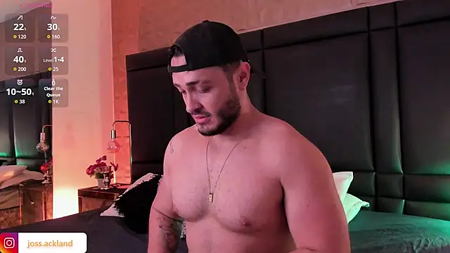 JossAckland online show from November 4, 8:08 pm