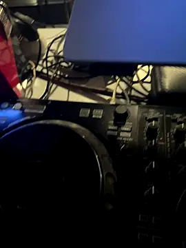 Snapshot of djtimka chatting on October 7, 5:21 pm djtimka online show from October 7, 5:21 pm