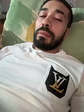 Snapshot of djtimka chatting on October 14, 2:29 pm djtimka online show from October 14, 2:29 pm