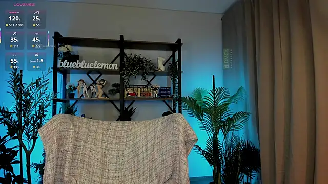 careful i bite nya online show from September 30, 1:16 pm