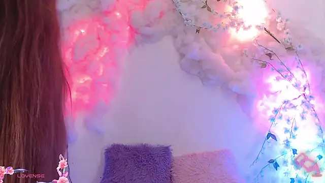 Snapshot of centaurigirl chatting on January 24, 4:27 am centaurigirl online show from January 24, 4:27 am