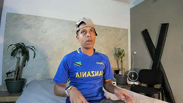 ada-brooke online show from February 19, 9:58 pm