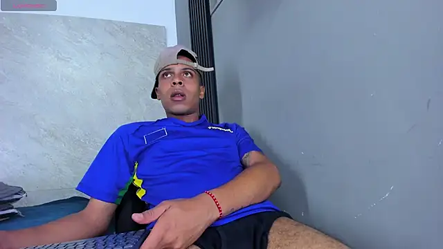 ada-brooke online show from March 20, 6:41 am