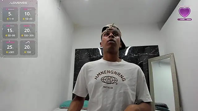 ada-brooke online show from November 3, 11:44 am