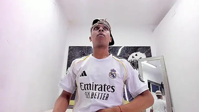 ada-brooke online show from November 20, 1:17 am