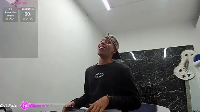 ada-brooke online show from December 17, 12:22 pm