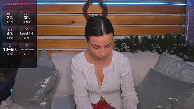 Tanita Lambic online show from December 13, 1:37 am