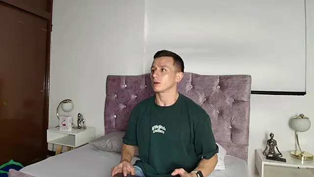 Andrewfalcon online show from January 21, 12:18 pm