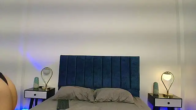 Andrewfalcon online show from January 31, 12:40 pm