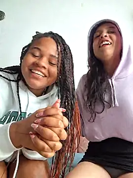 Snapshot of DANIELA_MICHEL chatting on December 23, 3:44 pm DANIELA MICHEL online show from December 23, 3:44 pm