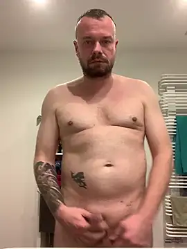 Snapshot of mikaaaaase chatting on February 7, 7:49 pm mikaaaaase online show from February 7, 7:49 pm