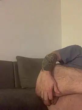 Snapshot of mikaaaaase chatting on February 11, 1:52 am mikaaaaase online show from February 11, 1:52 am