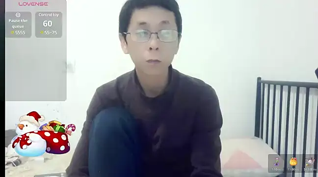 TGH521 online show from December 26, 3:27 am