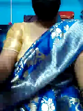 BERRY 00 online show from January 26, 5:55 pm