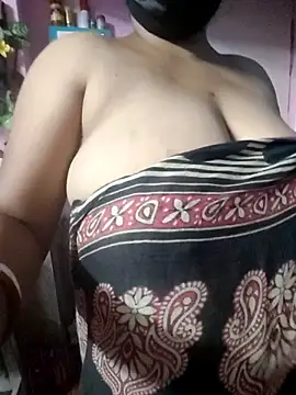 BERRY 00 online show from April 22, 6:09 pm