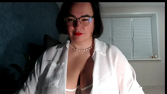 Nora Star online show from January 8, 4:09 pm